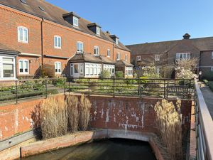 Photo 28- click for photo gallery